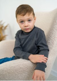 Водолазка для хлопчика темно-сіра рубчик